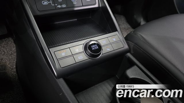 Hyundai Kona 2023 — photo 20