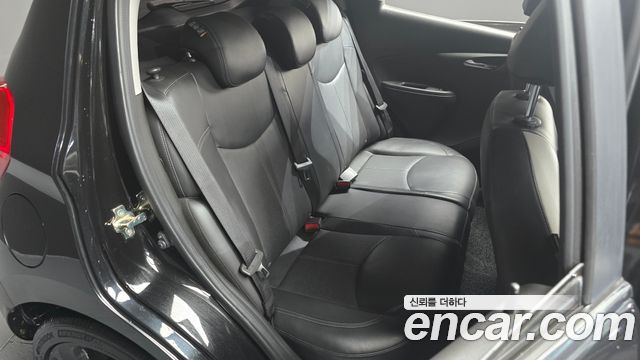 Chevrolet Korea Spark 2018 — photo 17