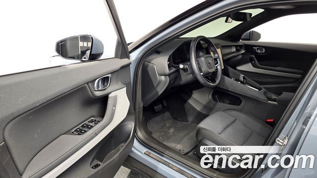 Polestar Polestar 2 2022 — photo 13