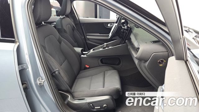Polestar Polestar 2 2022 — photo 16