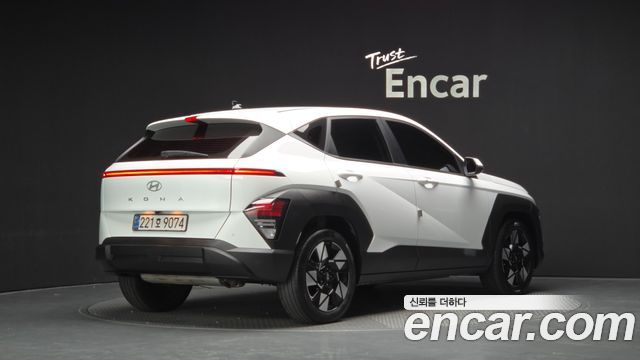 Hyundai Kona 2025 — photo 2