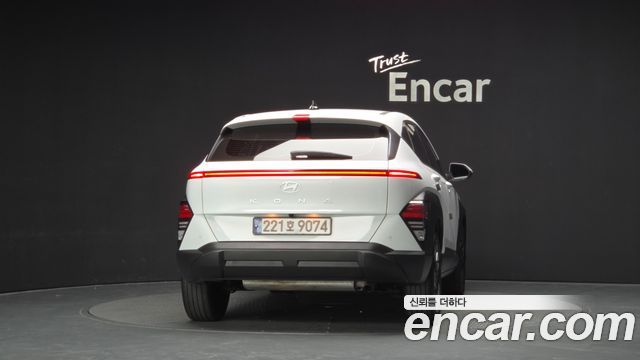 Hyundai Kona 2025 — photo 4