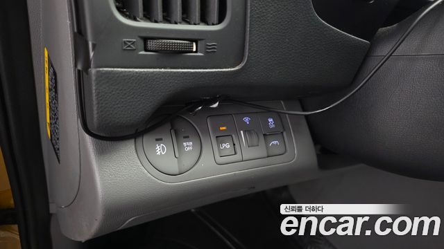 Hyundai Starex 2019 — photo 22