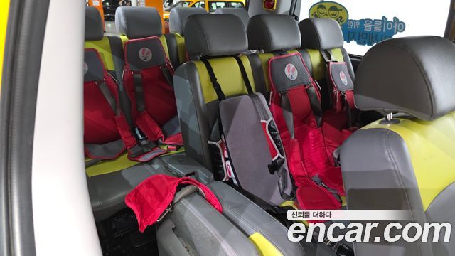 Hyundai Starex 2019 — photo 24