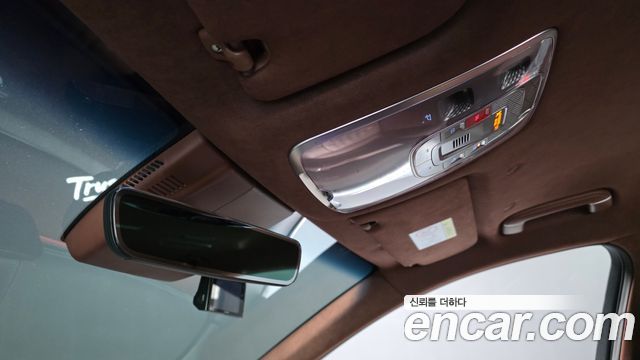 Genesis G90 2023 — photo 25