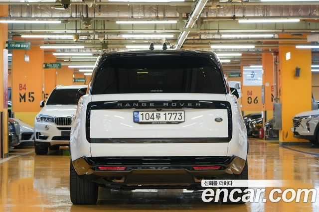 Land Rover Range Rover 2023 — photo 4