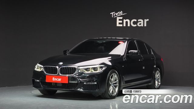 BMW 5-Series 2017 — photo 1