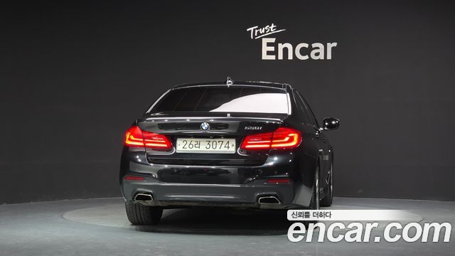 BMW 5-Series 2017 — photo 4