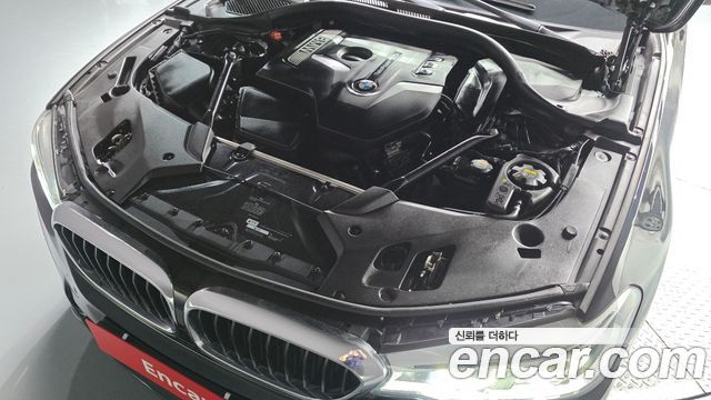 BMW 5-Series 2017 — photo 6