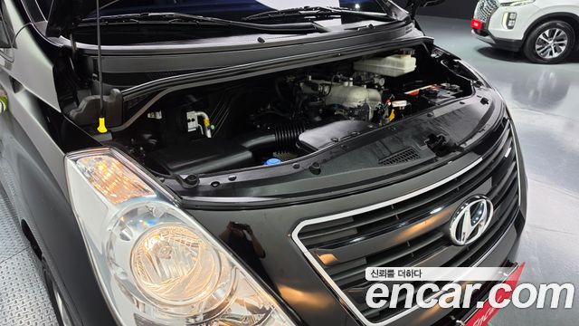 Hyundai Starex 2017 — photo 6