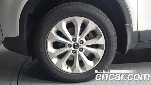 Kia Sorento 2013 — photo 5