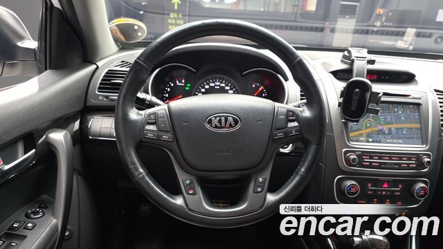 Kia Sorento 2013 — photo 13