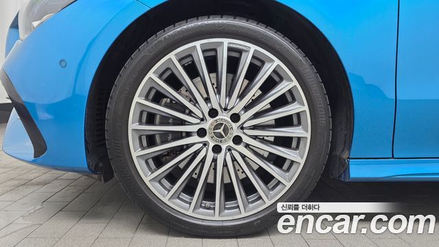 Mercedes-Benz CLA-Class 2025 — photo 5