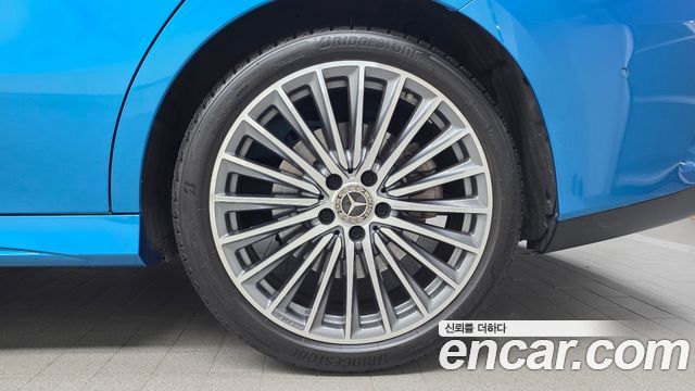 Mercedes-Benz CLA-Class 2025 — photo 7