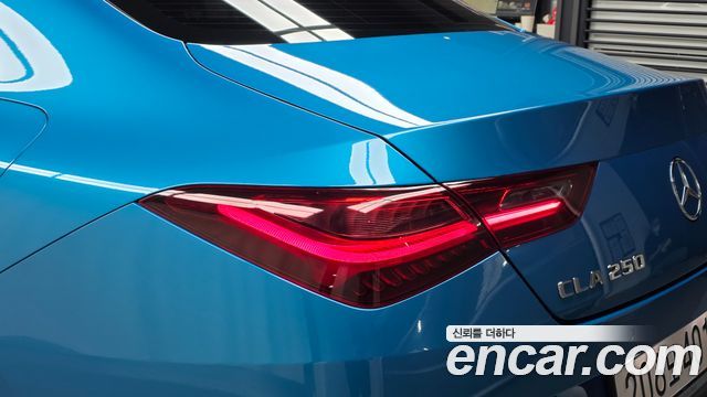 Mercedes-Benz CLA-Class 2025 — photo 9