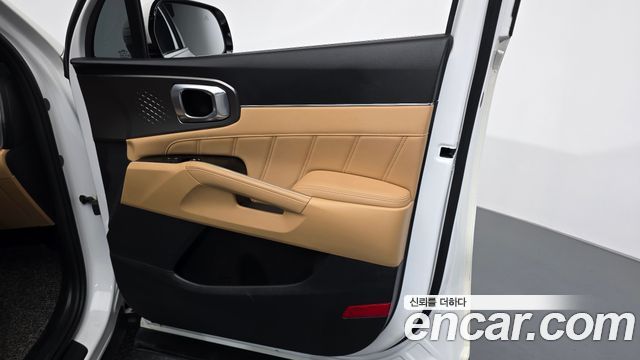 Kia Sorento 2021 — photo 14