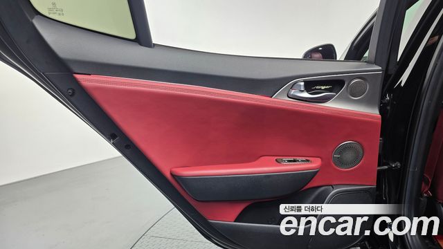 Kia Stinger 2020 — photo 15