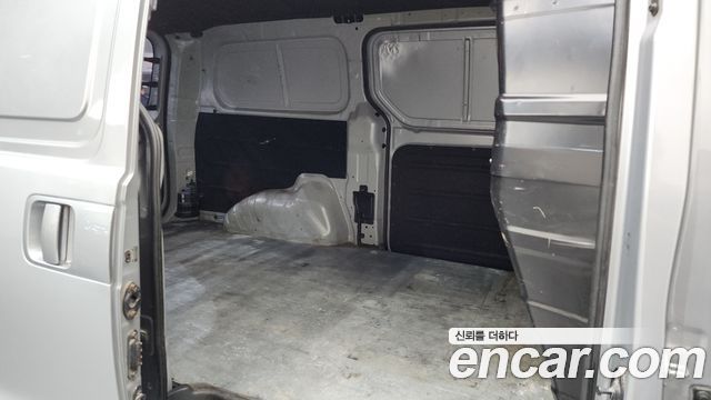 Hyundai Starex 2018 — photo 12