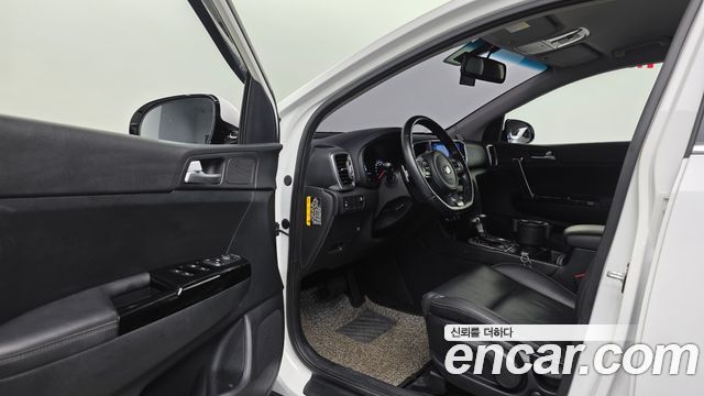 Kia Sportage 2017 — photo 10