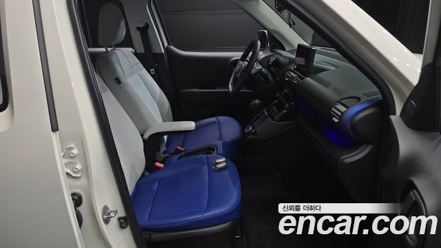 Hyundai Casper 2022 — photo 16