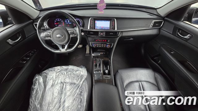 Kia K5 2016 — photo 10
