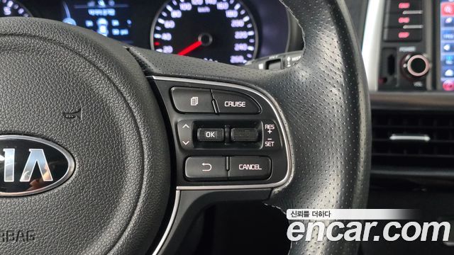 Kia K5 2016 — photo 23