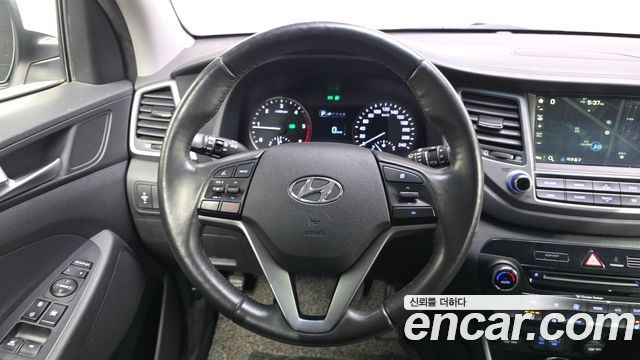 Hyundai Tucson 2016 — photo 19