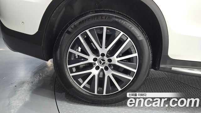 Mercedes-Benz GLC-Class 2021 — photo 5