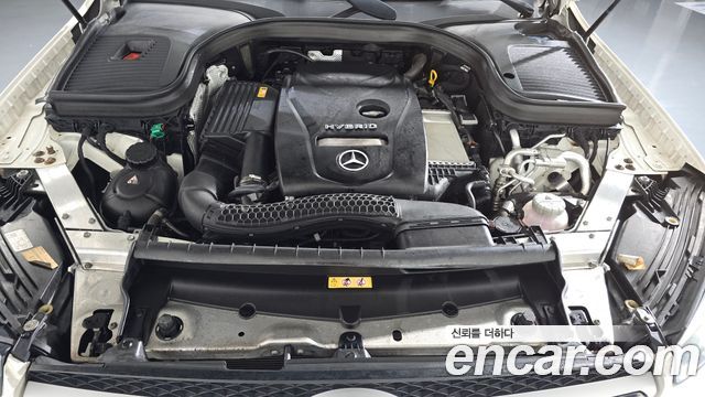 Mercedes-Benz GLC-Class 2021 — photo 6