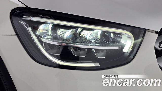 Mercedes-Benz GLC-Class 2021 — photo 8