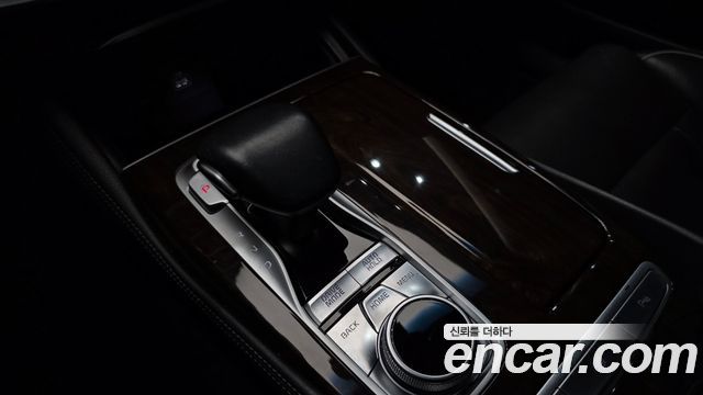Kia K9 2019 — photo 12