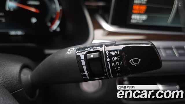 Kia K9 2019 — photo 26