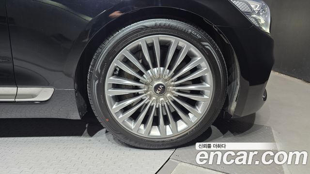 Kia K9 2019 — photo 7