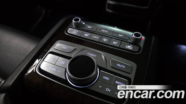 Kia K9 2019 — photo 28