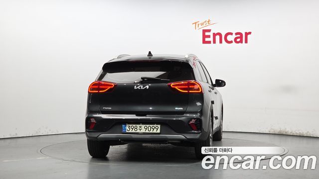 Kia Niro 2022 — photo 4