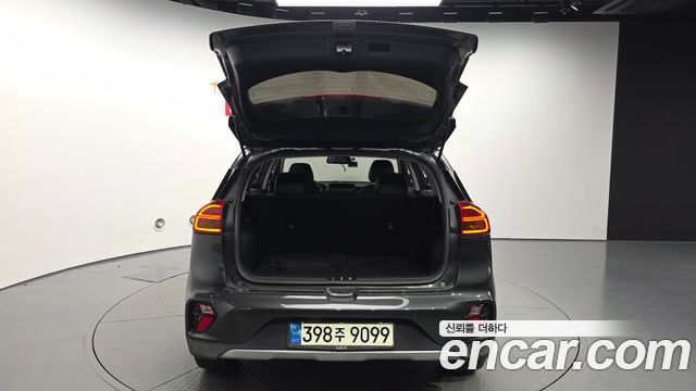 Kia Niro 2022 — photo 20