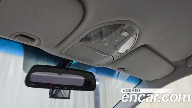 Hyundai Santafe 2017 — photo 19