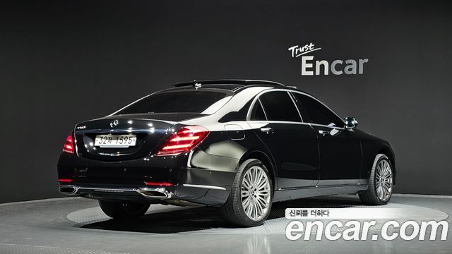 Mercedes-Benz S-Class 2018 — photo 2