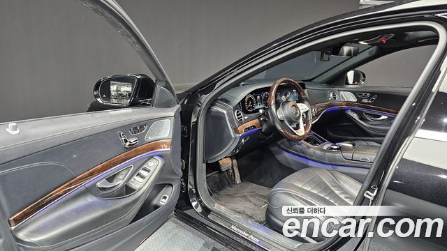 Mercedes-Benz S-Class 2018 — photo 10