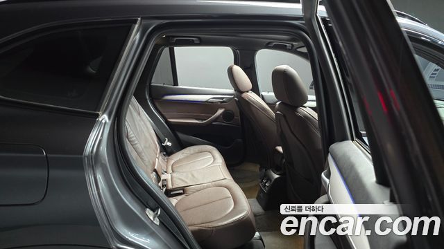 BMW X1 2022 — photo 17