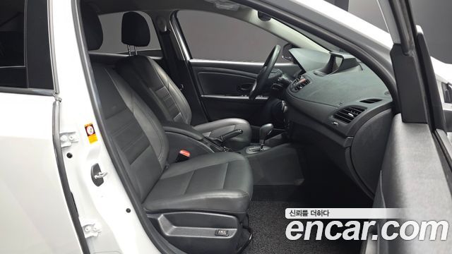 Renault Korea SM3 2019 — photo 16