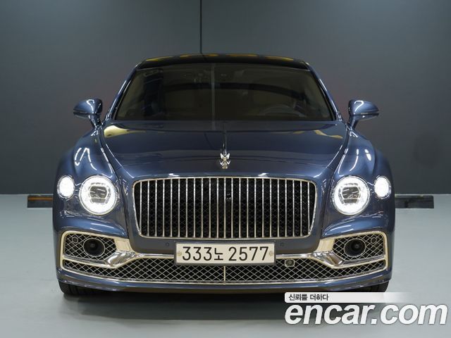 Bentley Flying Spur 2021 — photo 4