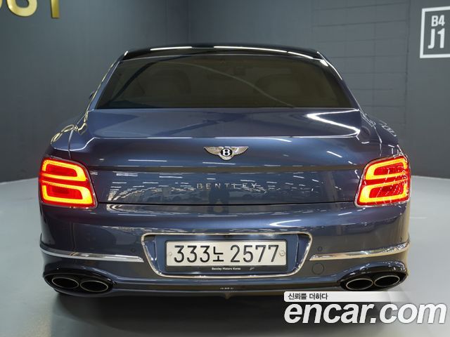 Bentley Flying Spur 2021 — photo 5