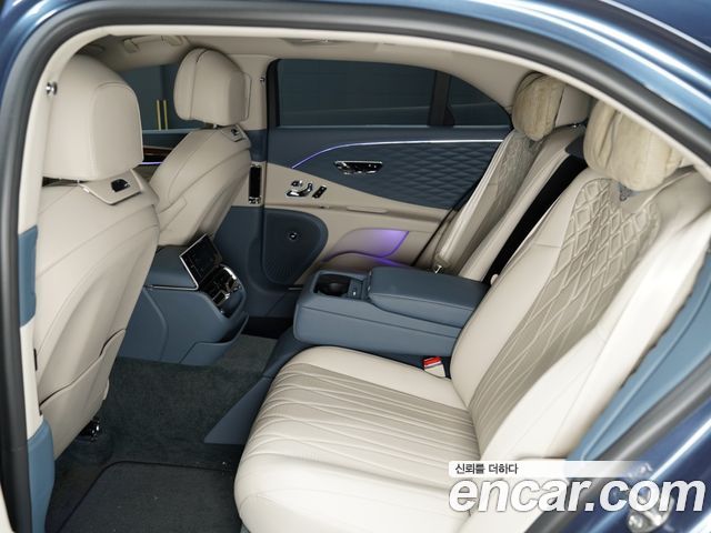 Bentley Flying Spur 2021 — photo 14