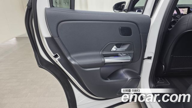 Mercedes-Benz EQA 2026 — photo 15