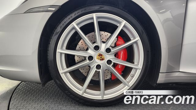 Porsche 911 2024 — photo 5