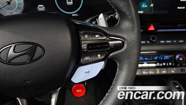 Hyundai AVANTE 2024 — photo 23