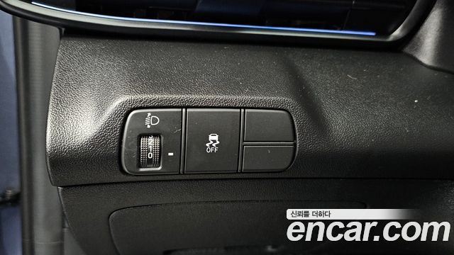 Hyundai AVANTE 2024 — photo 28