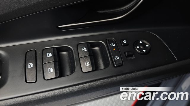 Hyundai AVANTE 2024 — photo 31