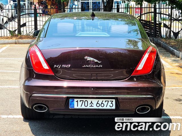 Jaguar XJ 2019 — photo 4